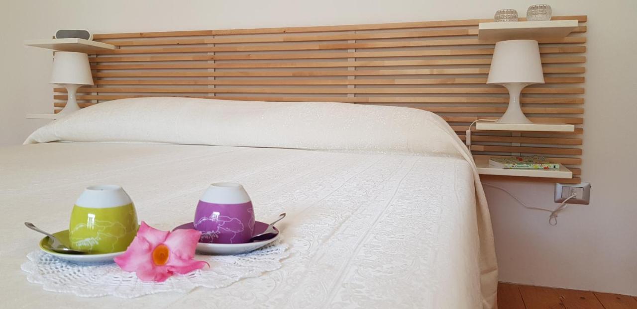 Il Cortile Segreto - Con Parcheggio Privato Apartment Lecce Luaran gambar