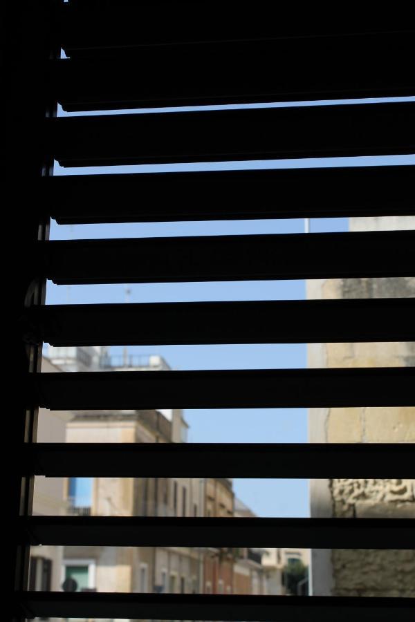 Il Cortile Segreto - Con Parcheggio Privato Apartment Lecce Luaran gambar