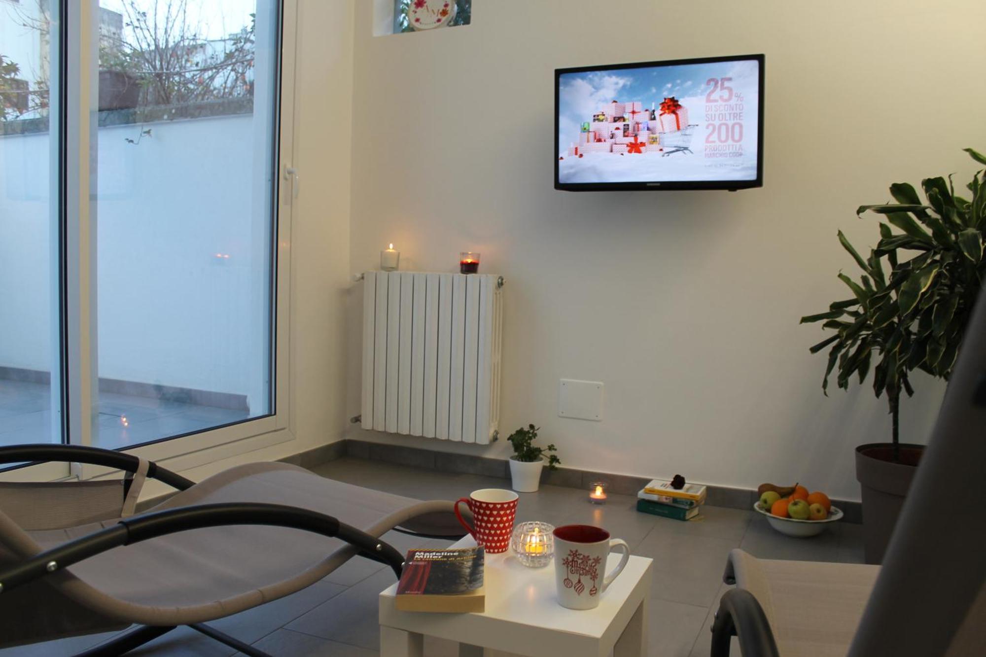 Il Cortile Segreto - Con Parcheggio Privato Apartment Lecce Luaran gambar